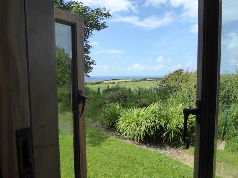 Bed and breakfast Lower Tresmorn