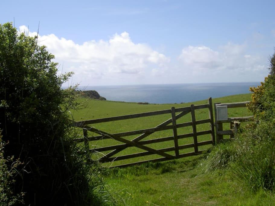 Bed and breakfast Lower Tresmorn