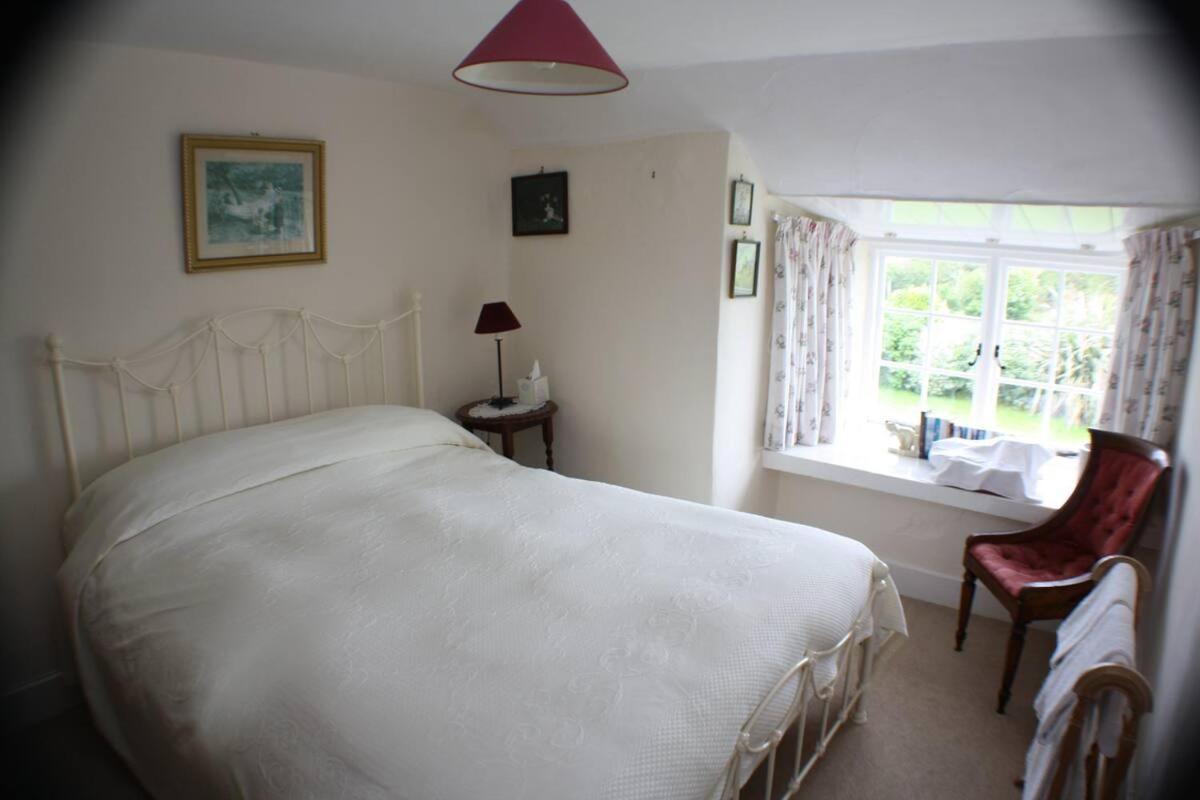 Lower Tresmorn Bed and breakfast
