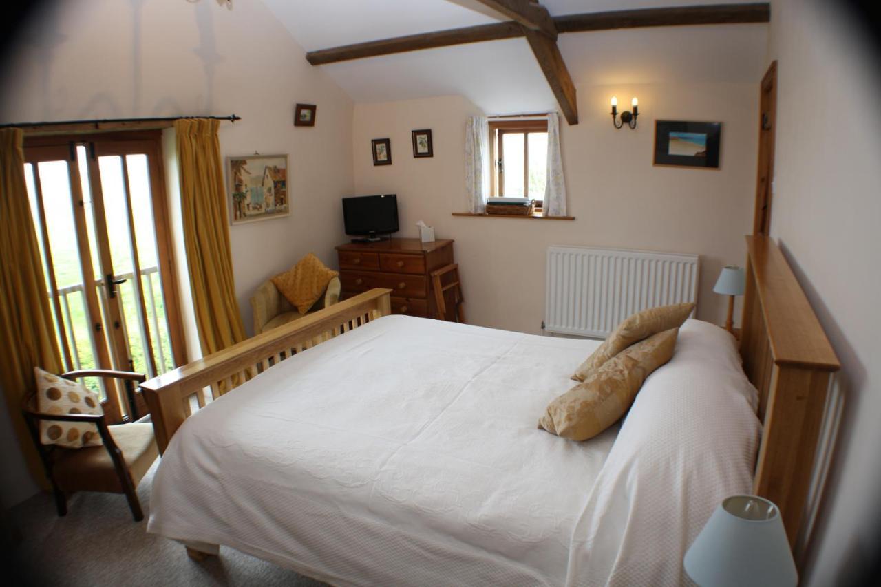 Lower Tresmorn Bed and breakfast