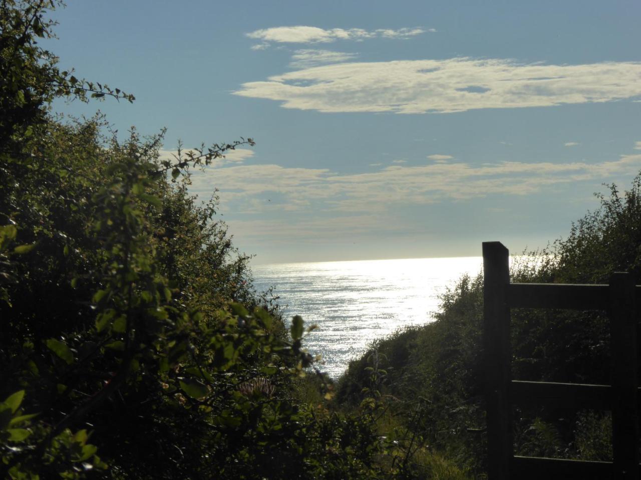 Bed and breakfast Lower Tresmorn 3*