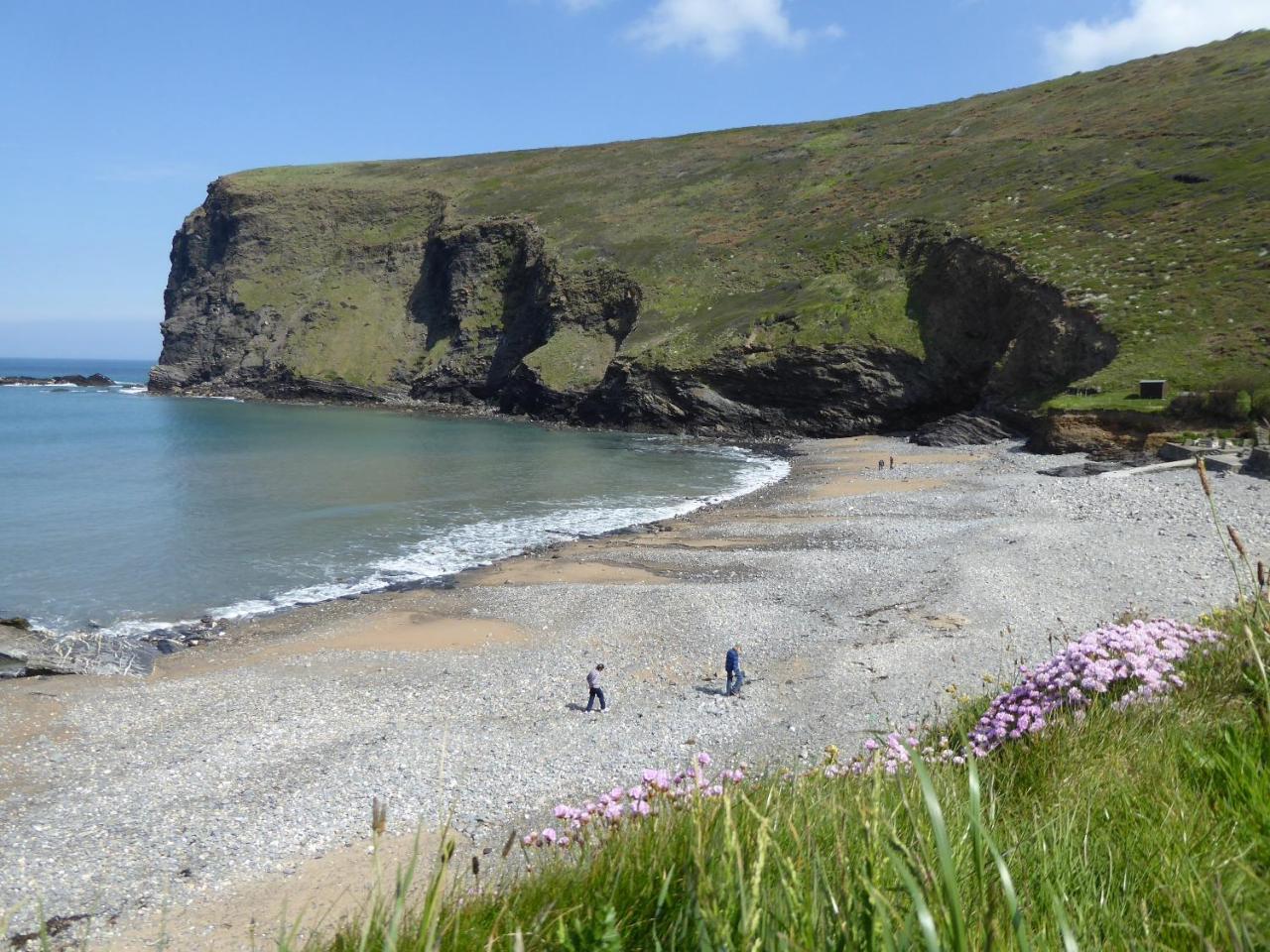 Lower Tresmorn 3*